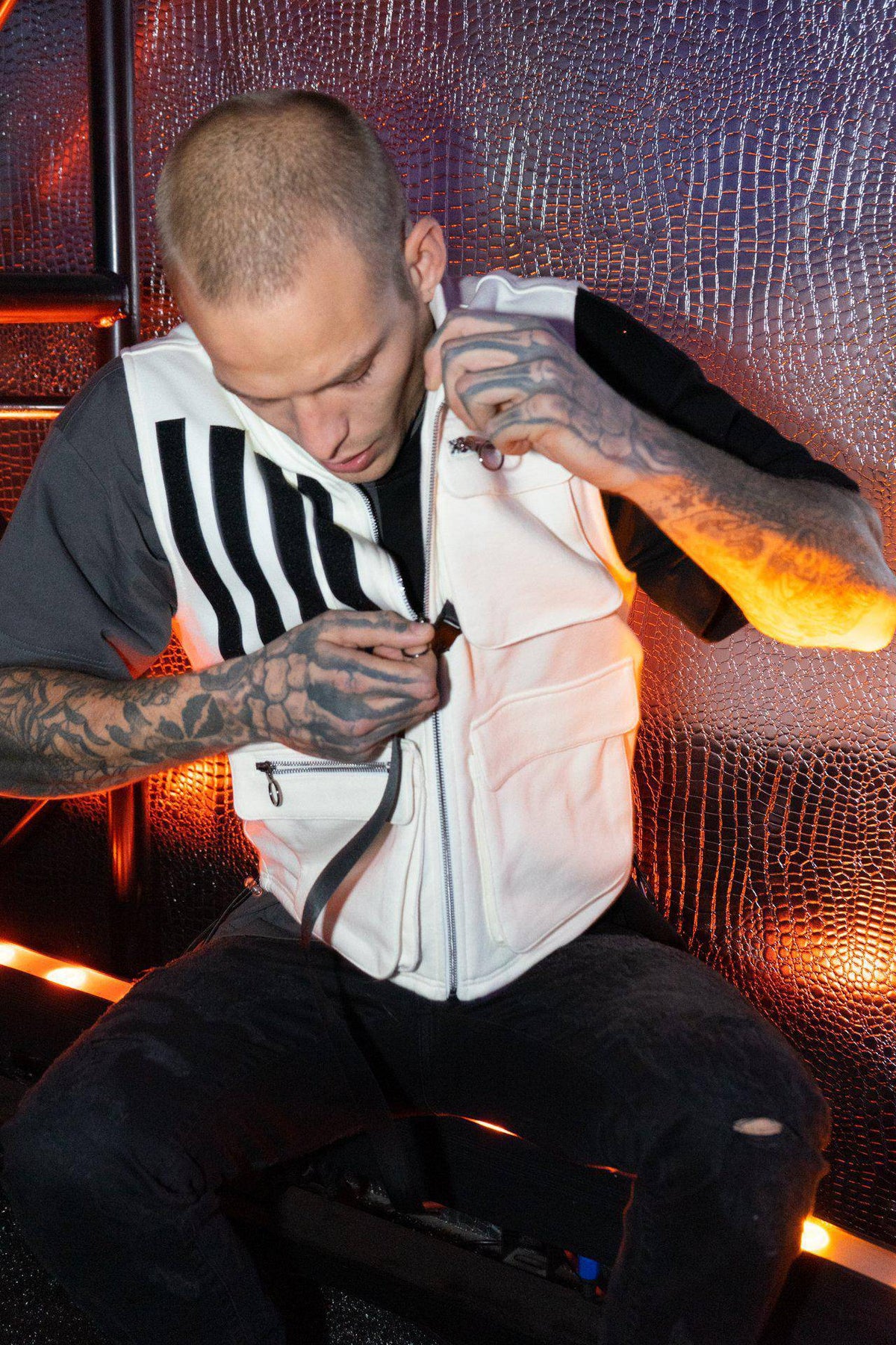 Sweater Utility Vest w/ Bellow Pockets | Off White