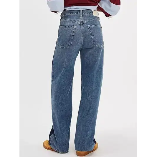 Baggy Jeans with Pockets.