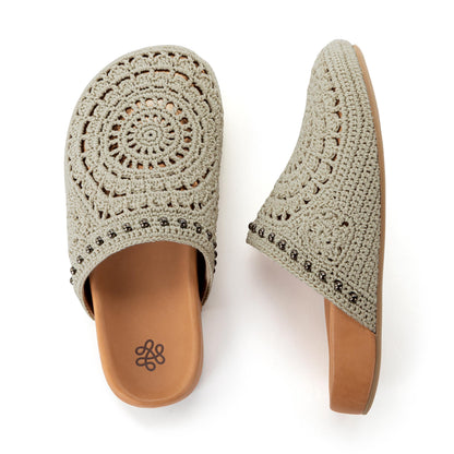 Bolinas Clog - Hand Crochet | Natural Grey Medallion