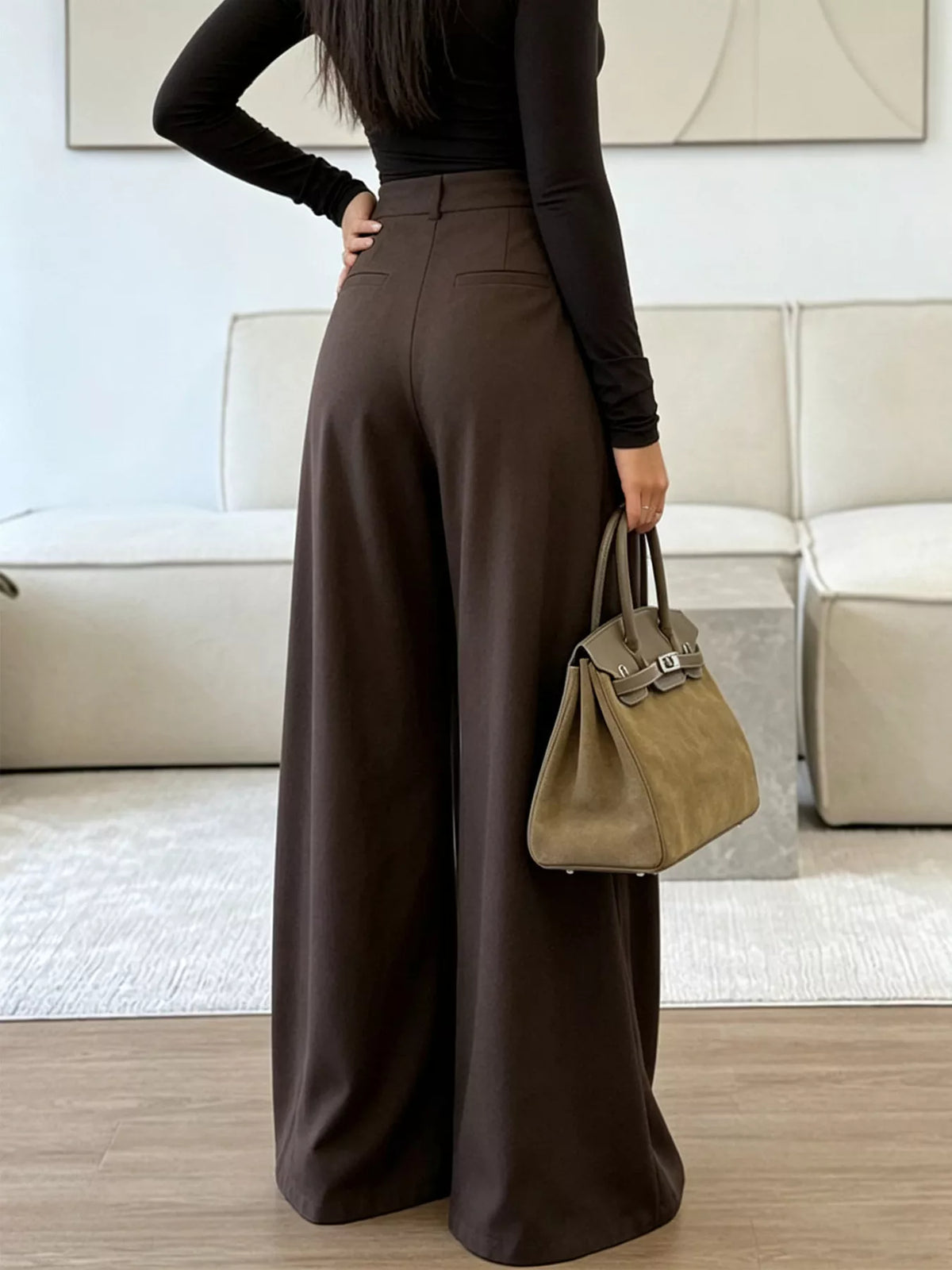 High-waisted pleated wide-leg pants