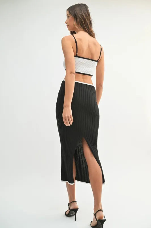 Ribbed Knit Color Block Cutout Midi Dress.