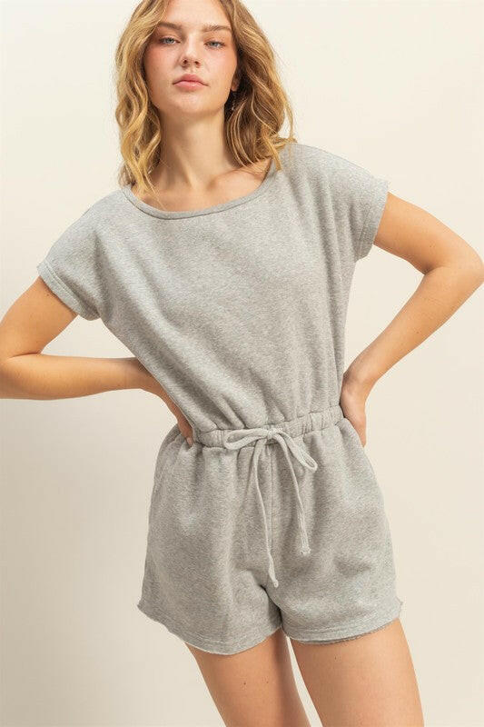 Round Neck Short Sleeve Drawstring Waist Romper.