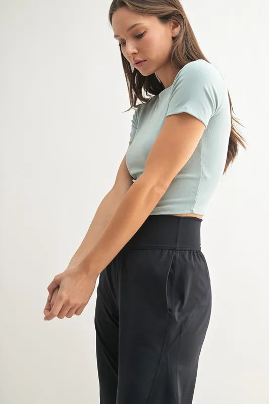 Essential Micro-ribbed Cropped Athleisure Tee.