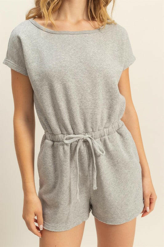 Round Neck Short Sleeve Drawstring Waist Romper.