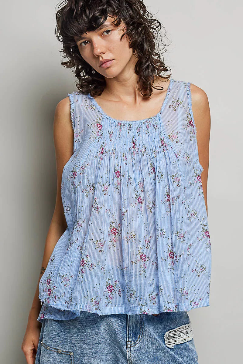 Round Neck Sleeveless Floral Pleated Cotton Top