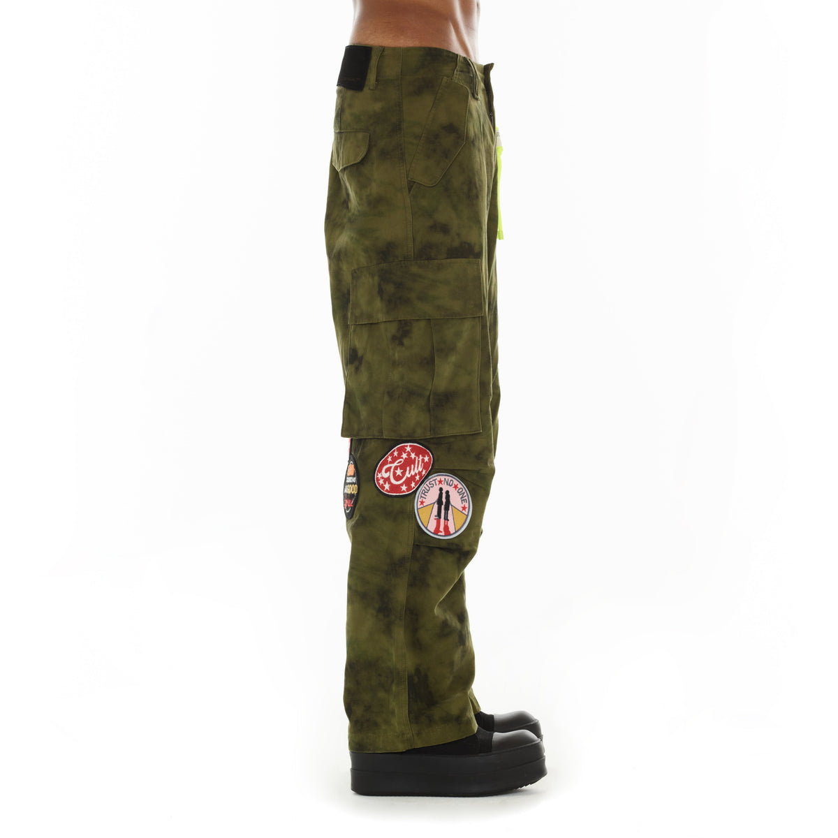 Utility Cargo Pants in Camo