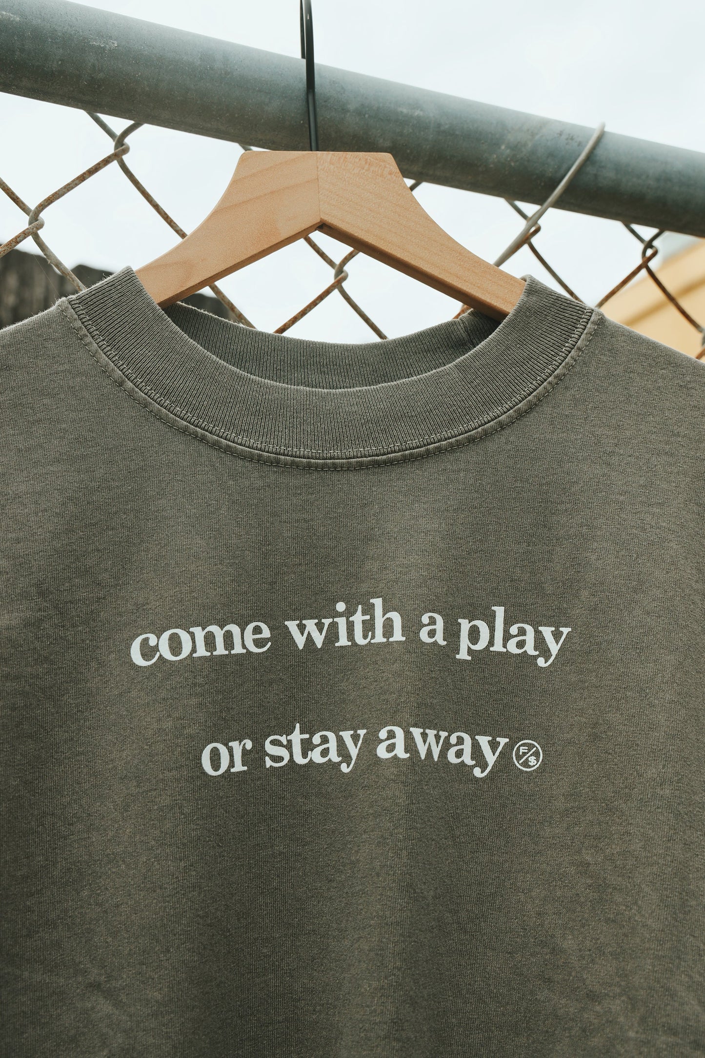 Play Makers Tee | Cement