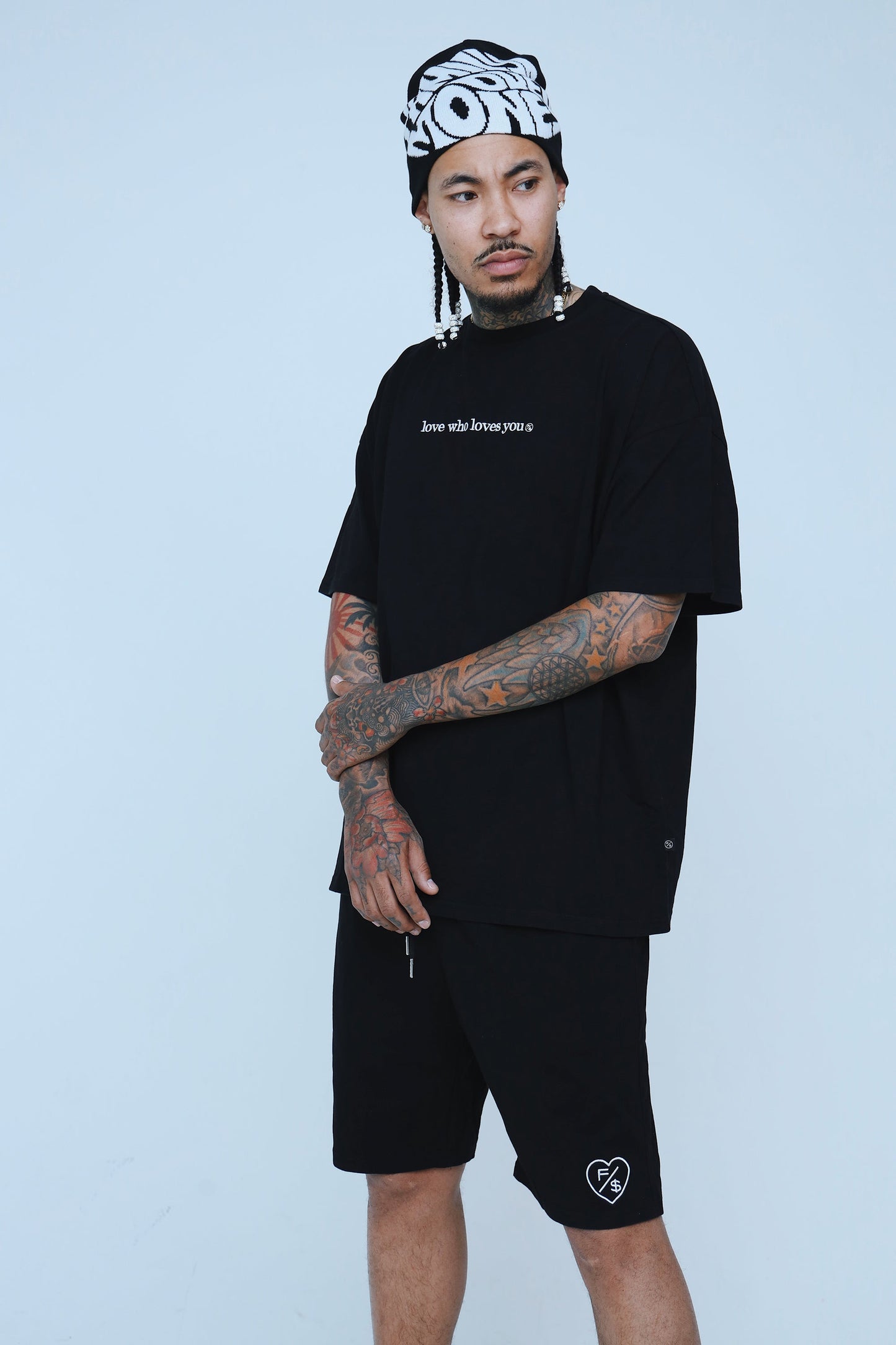 Love Who Loves You Oversize Shirt | Black