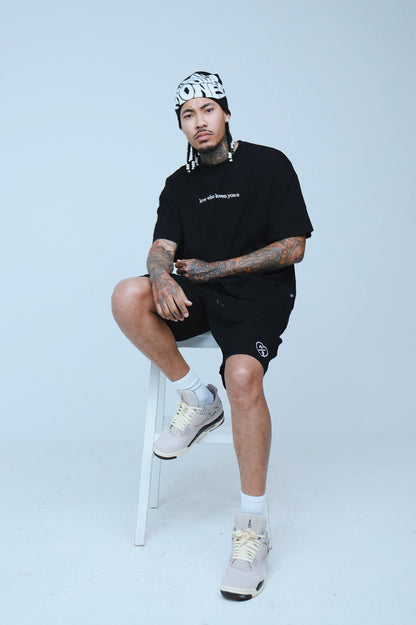 Love Who Loves You Oversize Shirt | Black