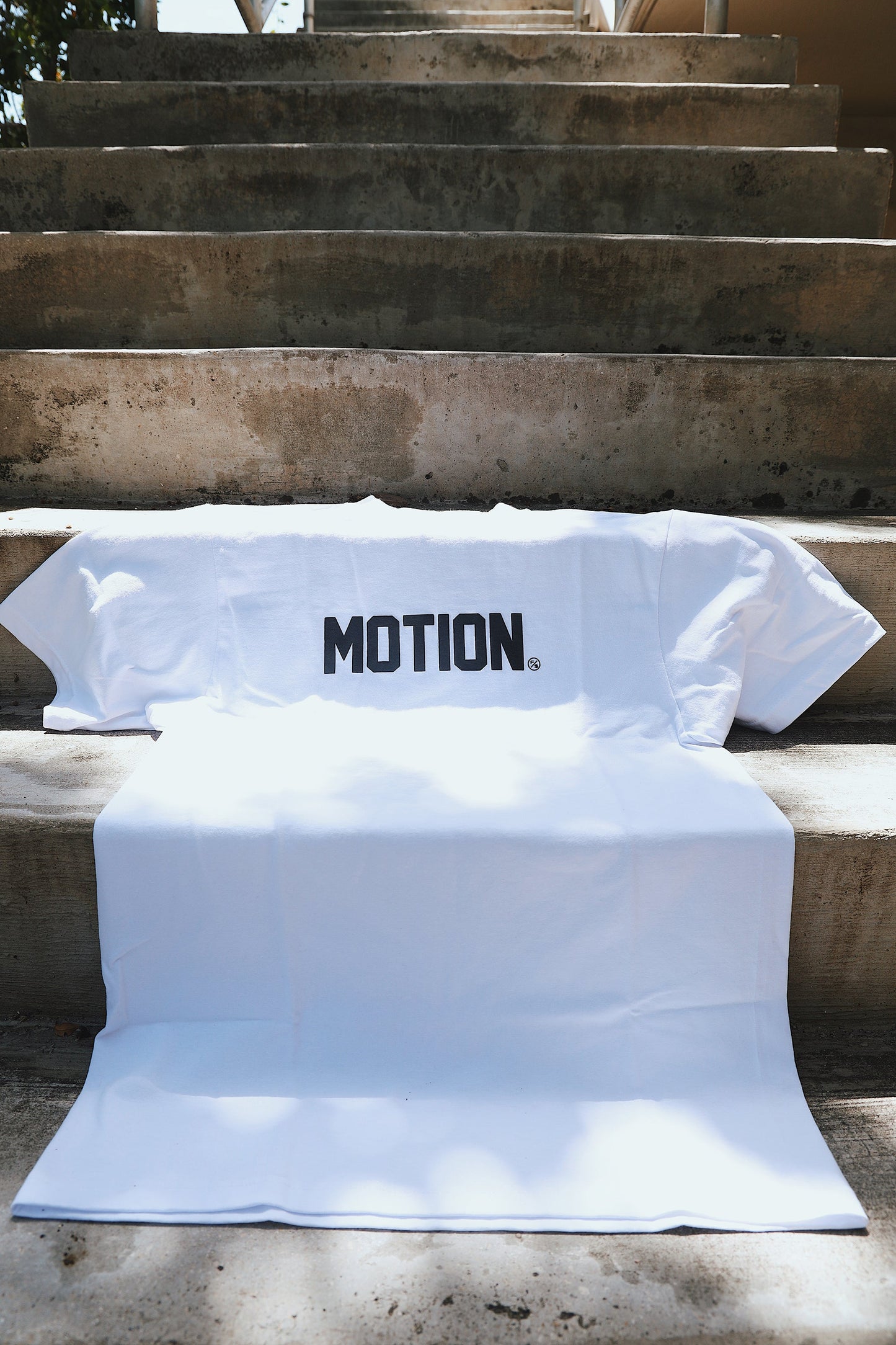 Motion Tee | White