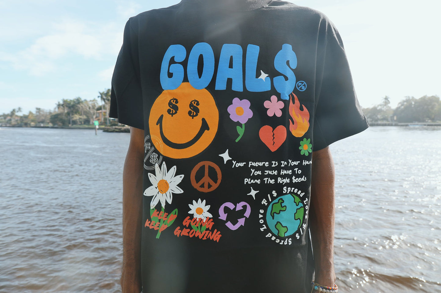 Keep Going Oversize Tee