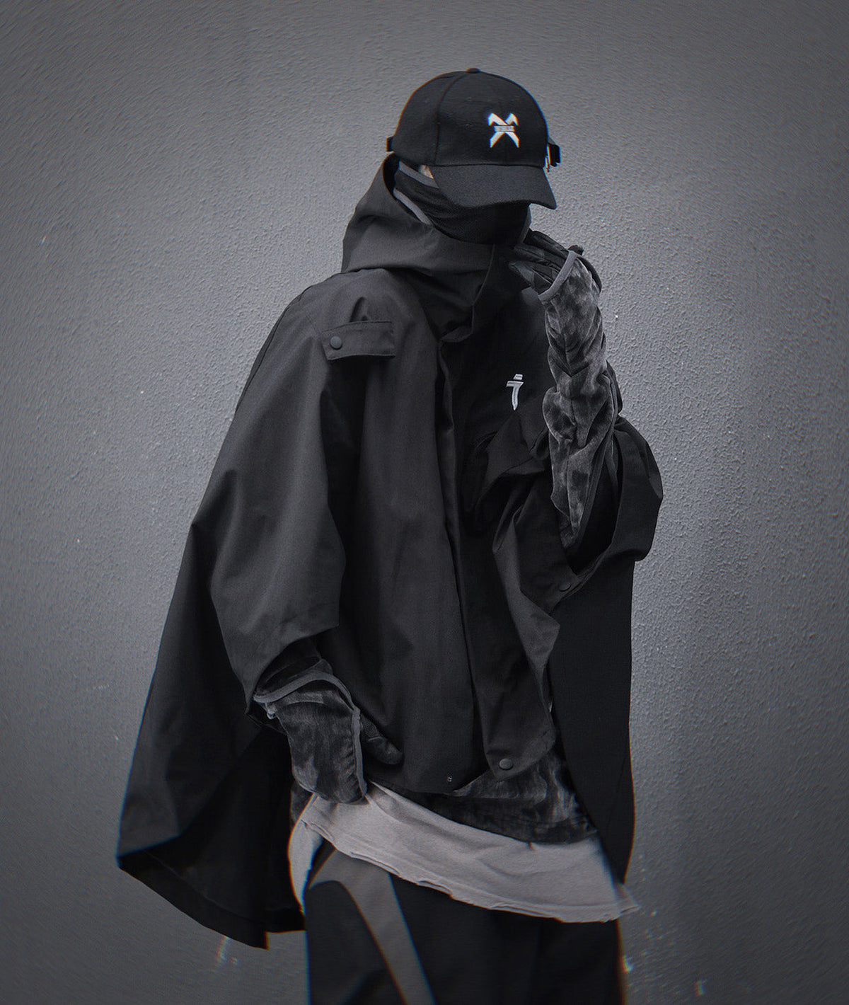 Black I-Tech Poncho