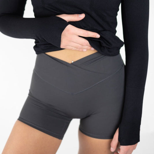 Flex & Flow V-Waist Short | 4"