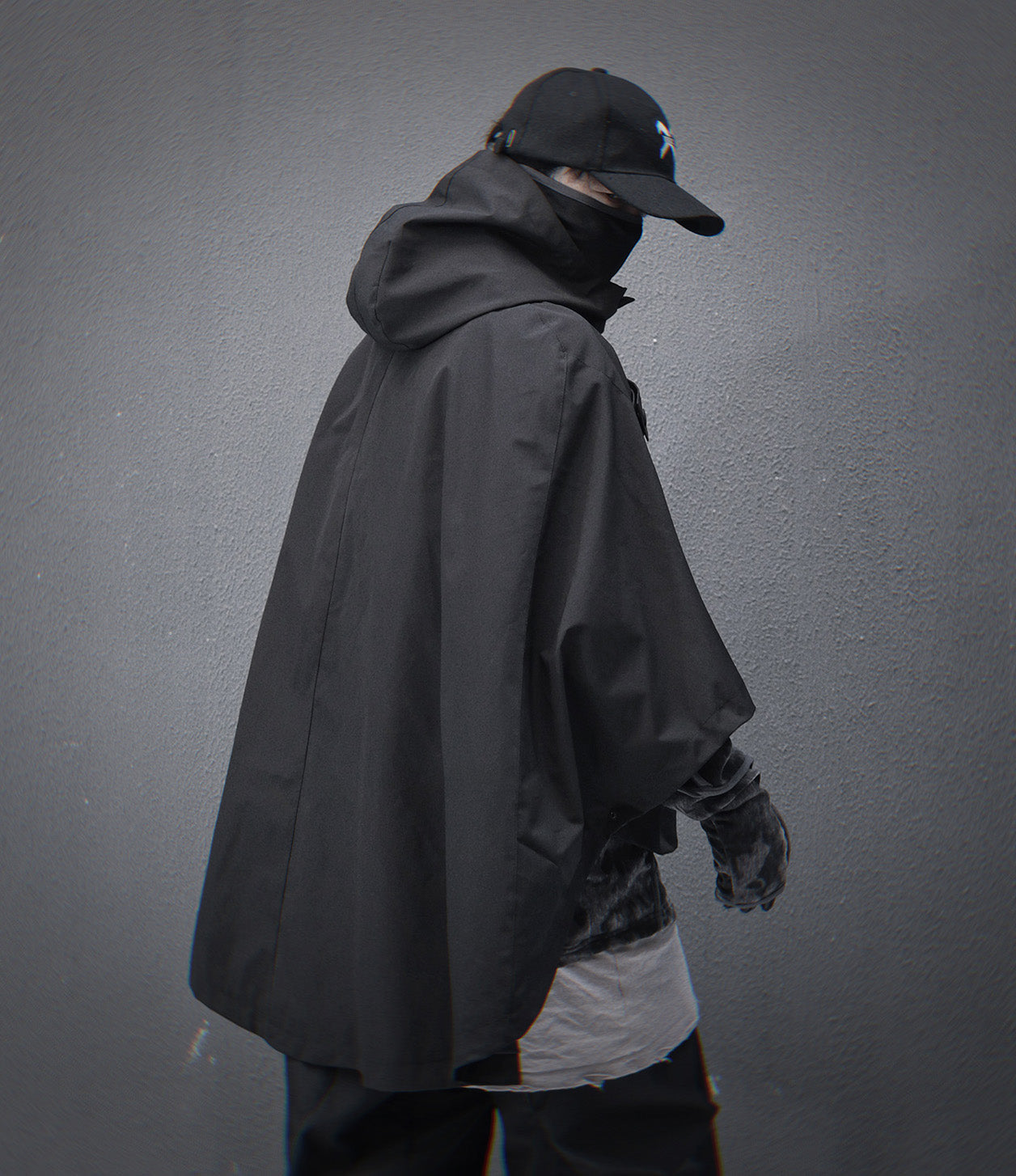 Black I-Tech Poncho