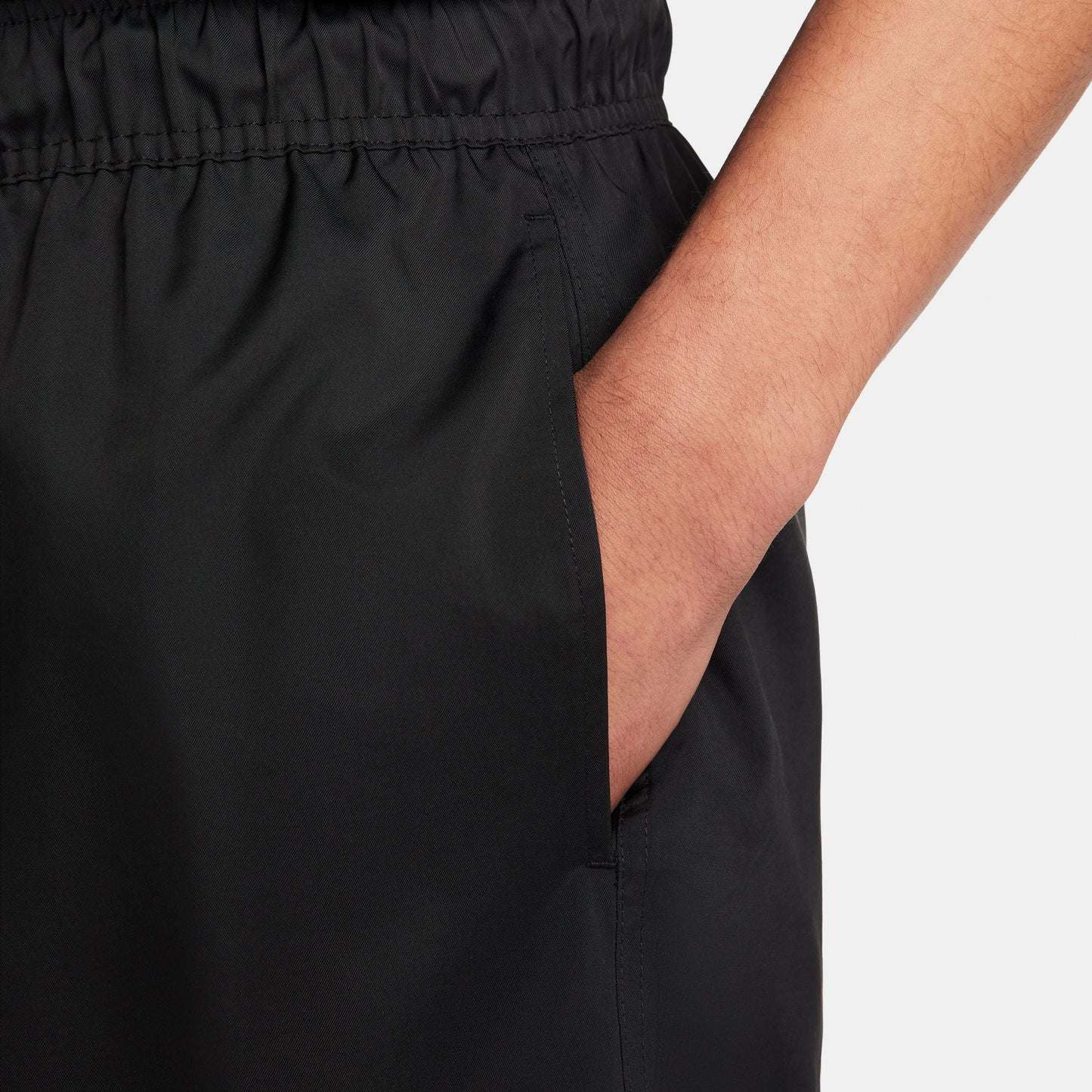Mens Club Woven Shorts | Black/White