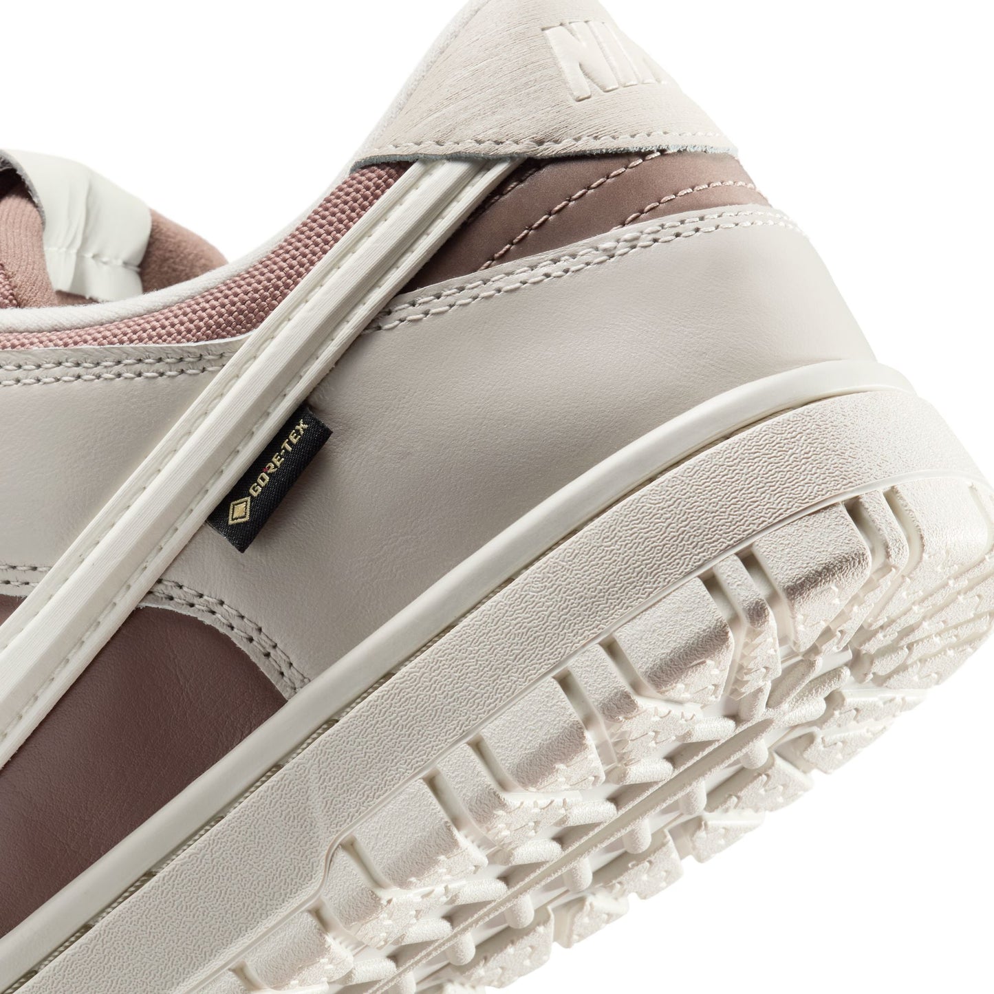 Dunk Low Gore-Tex | Light Bone