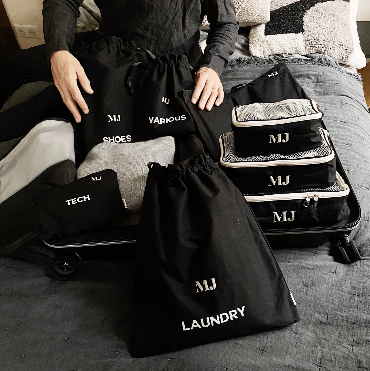 BA Travel Set| 8pc Black