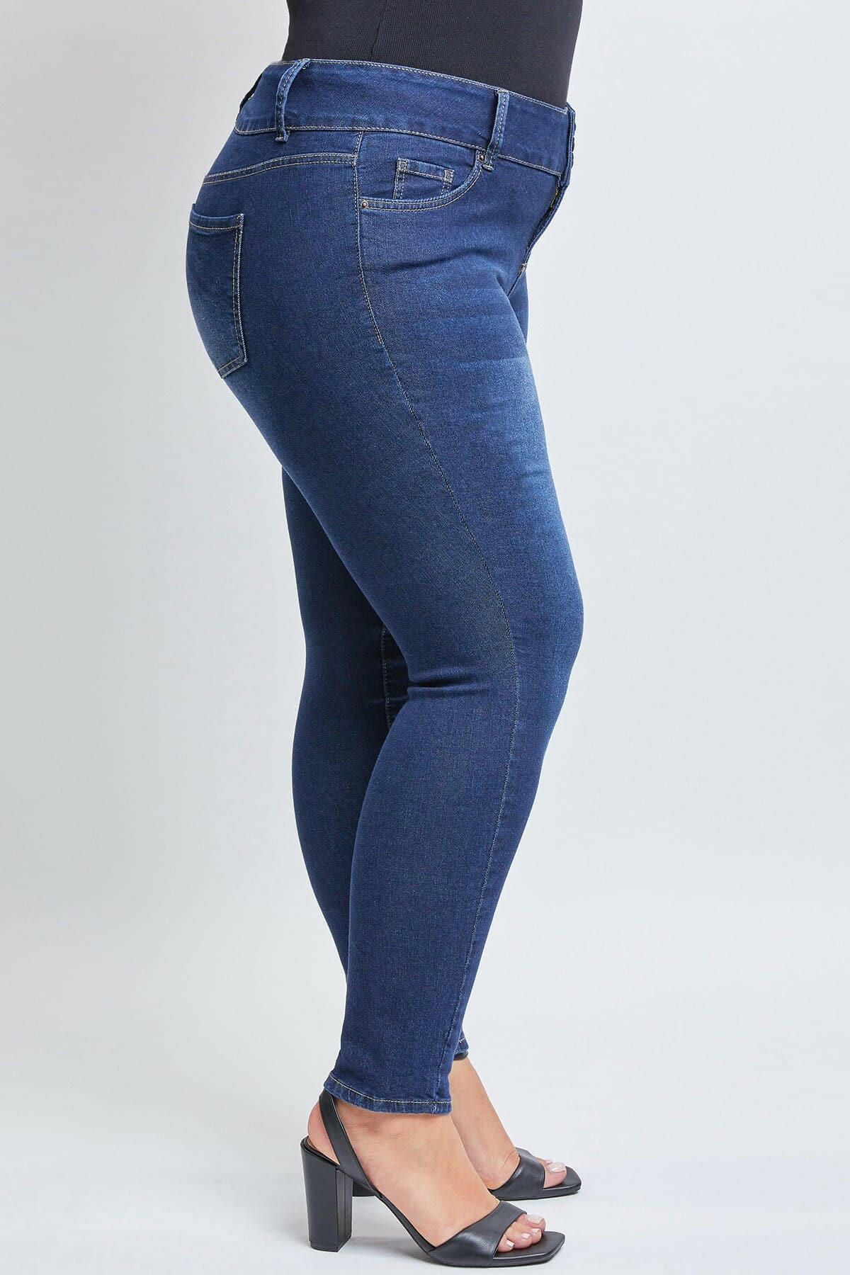 Essential Sustainable Skinny Jeans