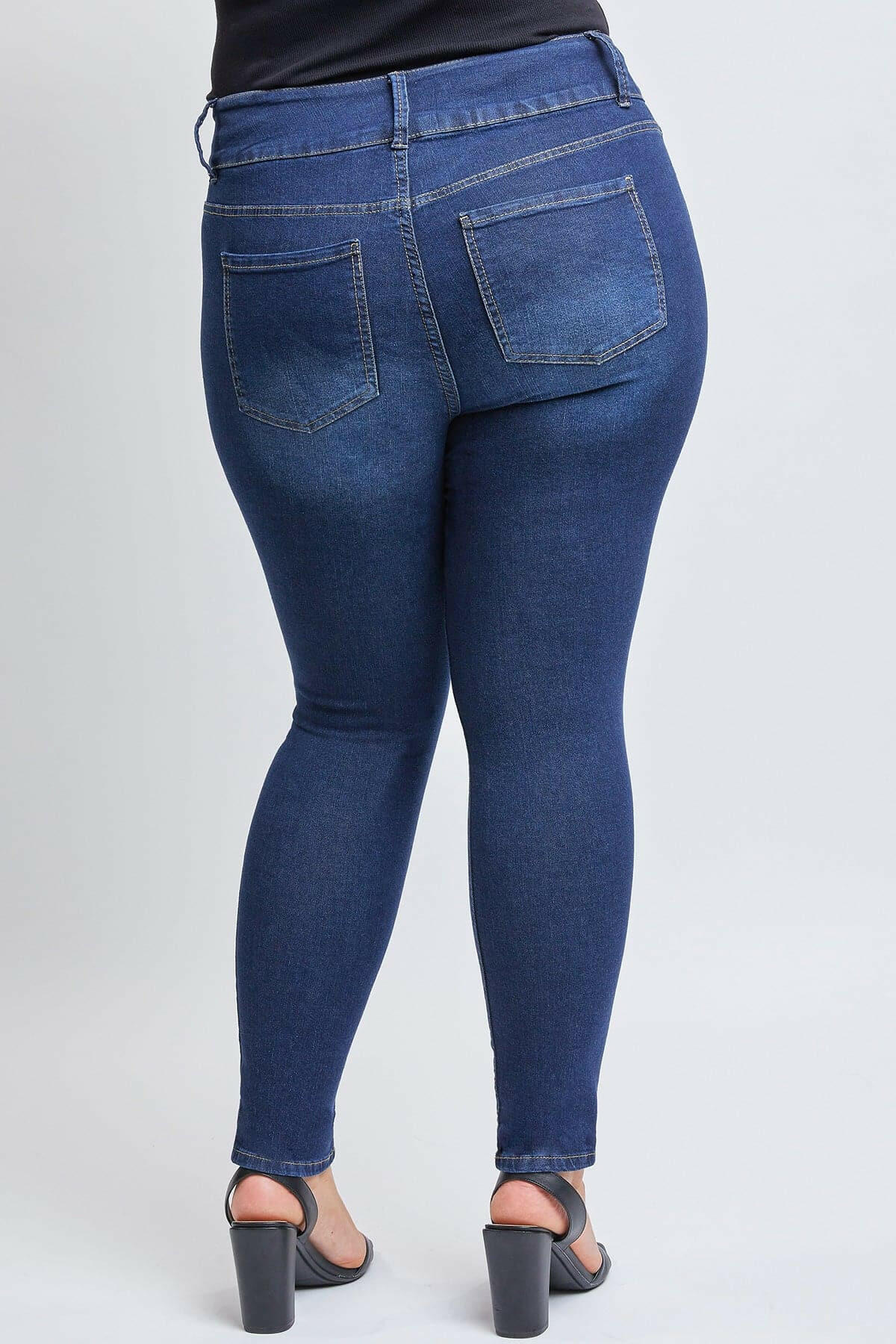 Essential Sustainable Skinny Jeans