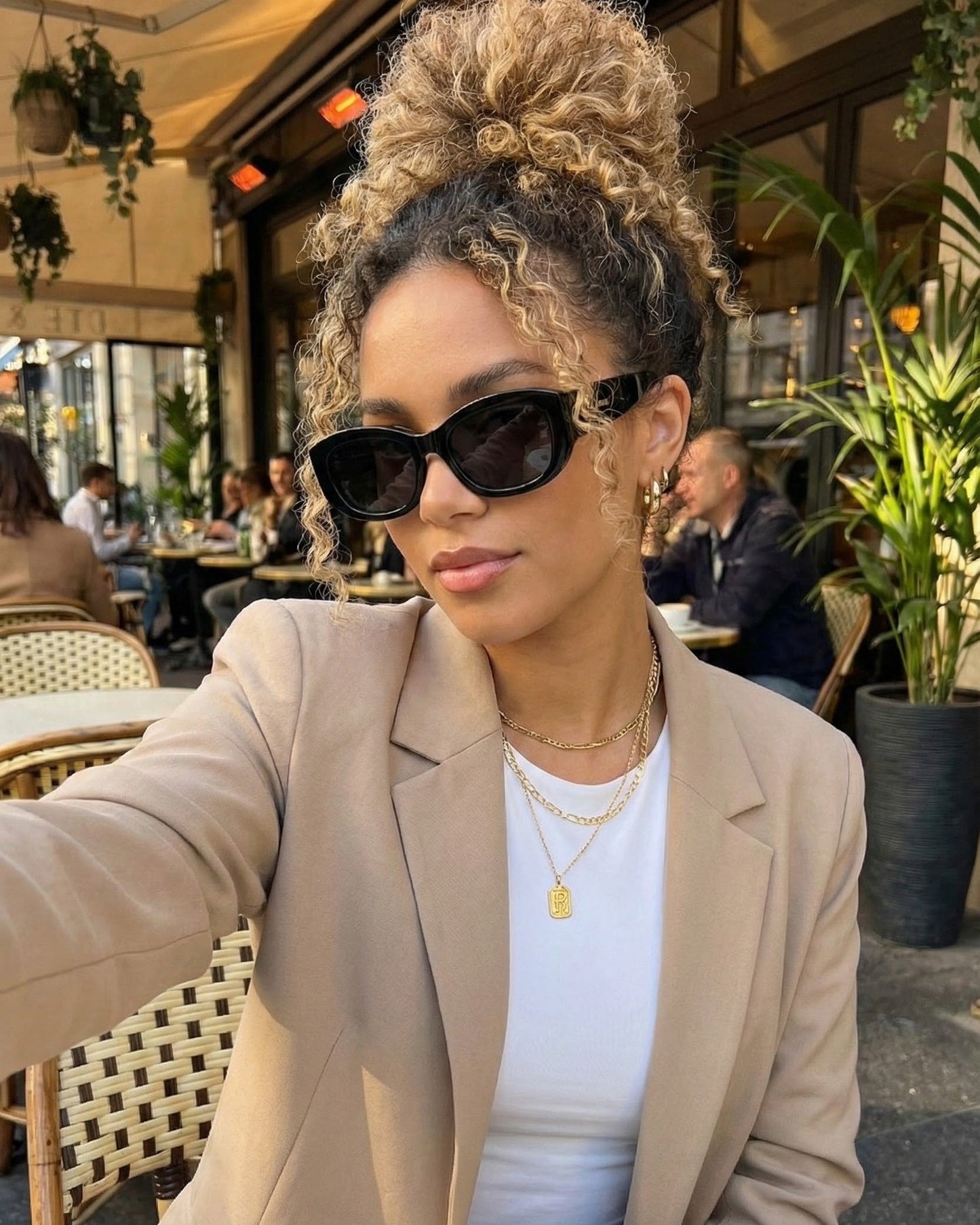 Simone