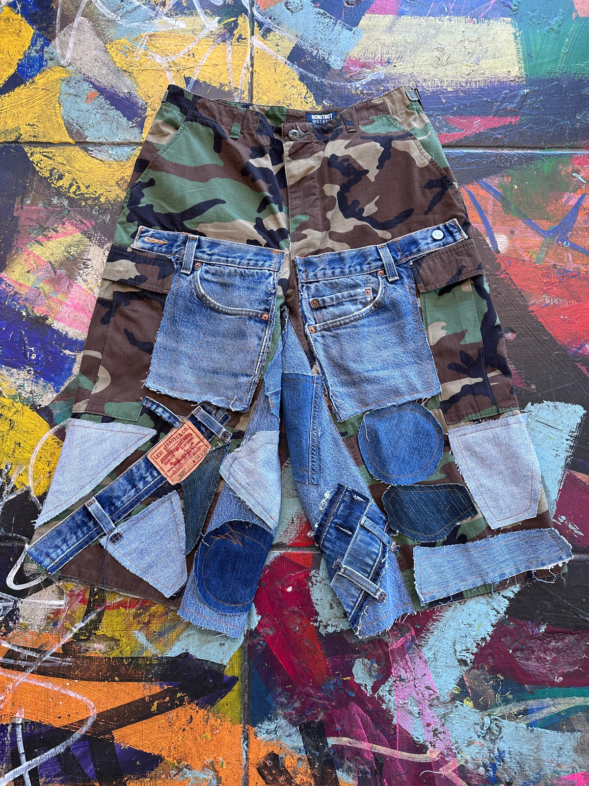 3/4s Camo Denim Detail Short