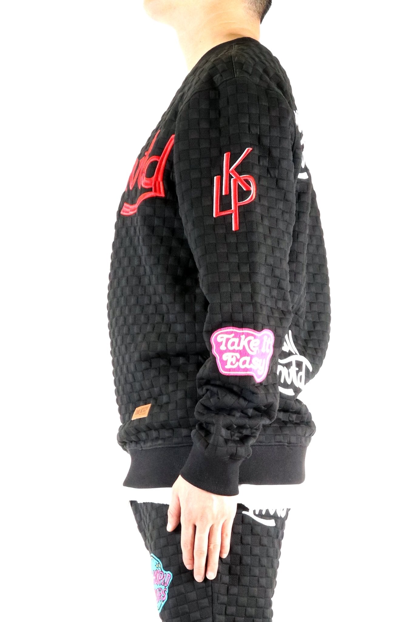 Kuroi Waffle Square Pattern crewneck pullover with patches