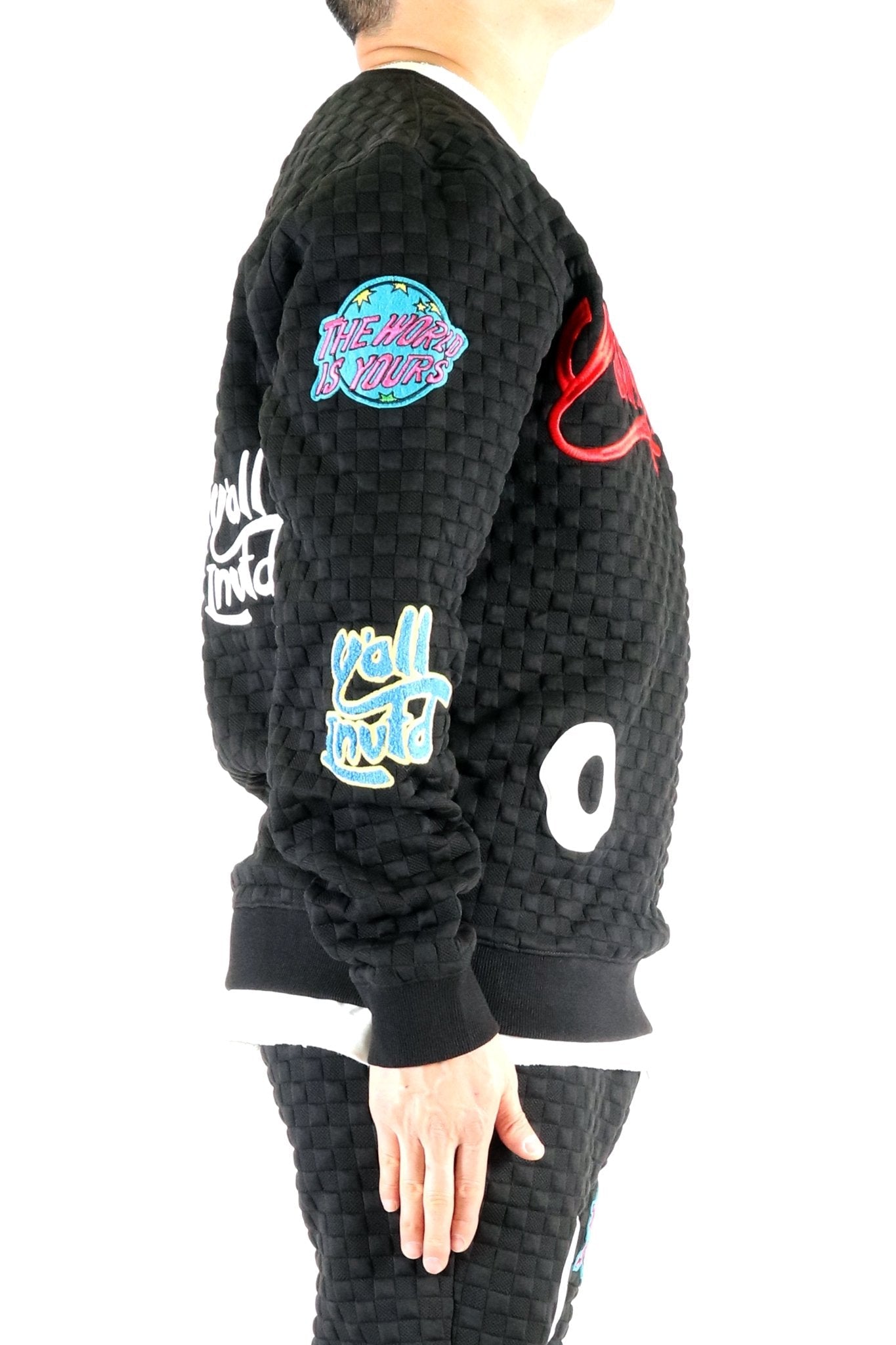 Kuroi Waffle Square Pattern crewneck pullover with patches