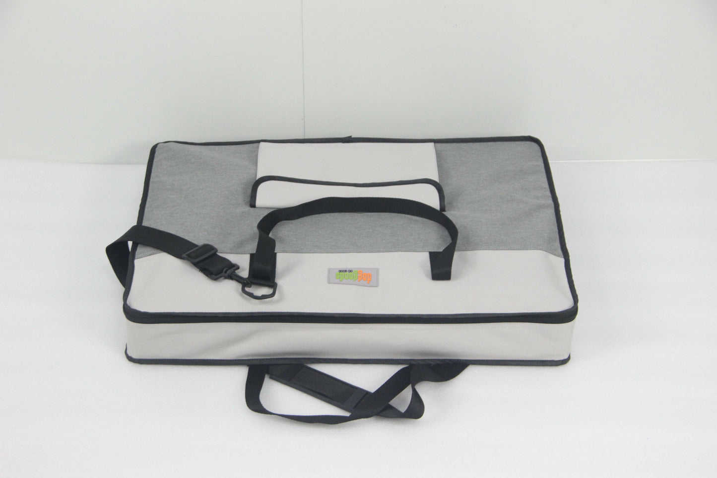 The Foldable Travel Dog Crate