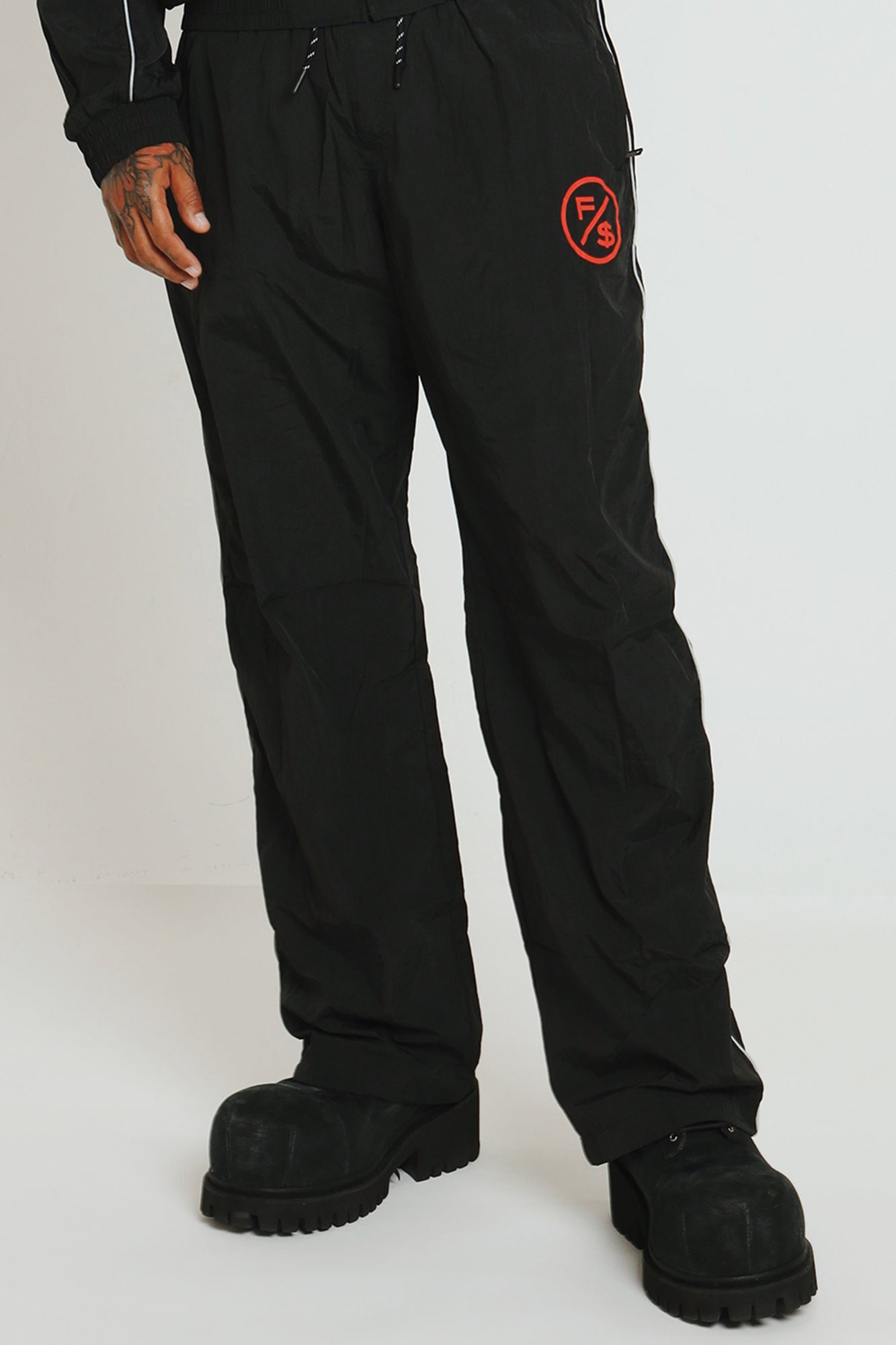 Motion Nylon Pants | bRED
