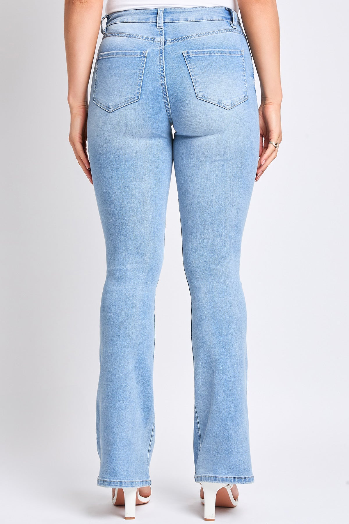 Essential Flare Jeans - Long Inseam