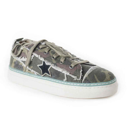 Aeory Sneakers