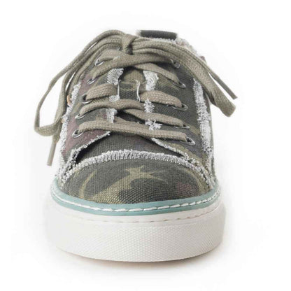 Aeory Sneakers