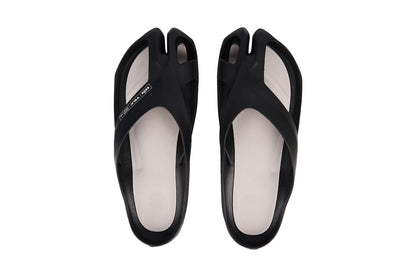 Stepping Stone Caring Slides | W Black