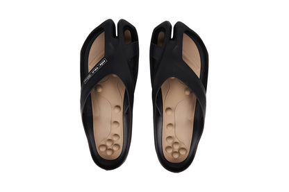 Stepping Stone Caring Slides | W Black