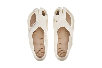 Stepping Stone Caring Slides | M Cream