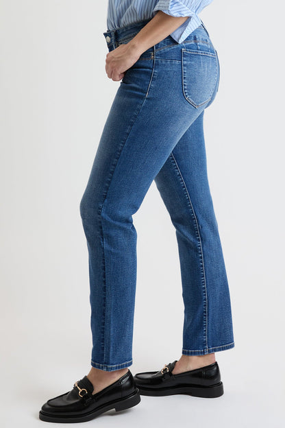 High Rise Curve Confidence WannaBettaButt Straight Jeans