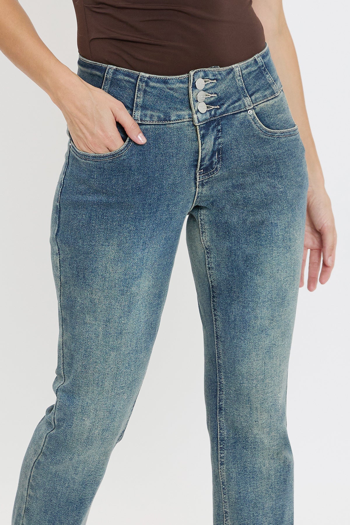 3-Button Bootcut Jeans