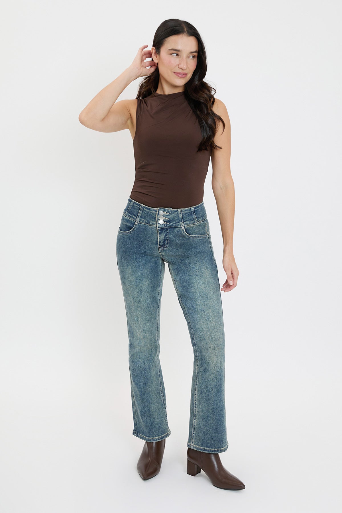 3-Button Bootcut Jeans