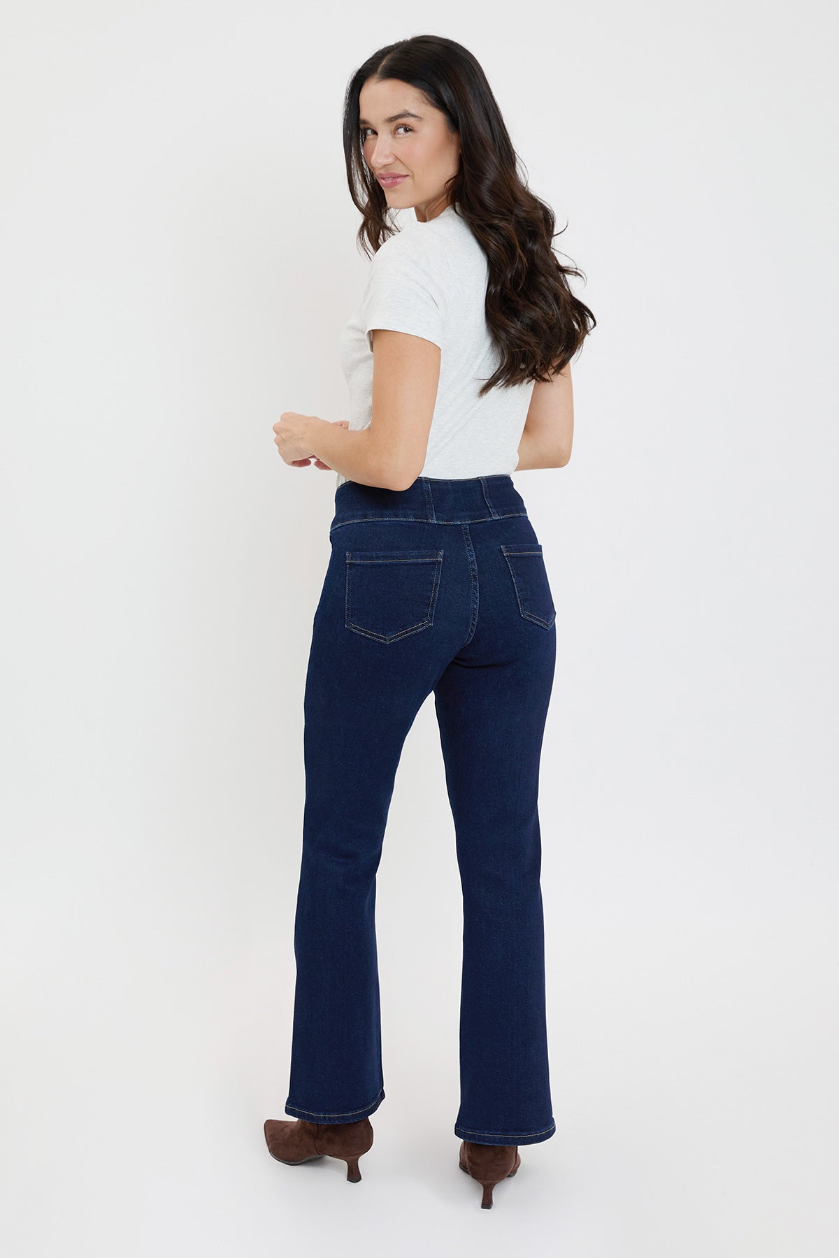 3-Button Bootcut Jeans