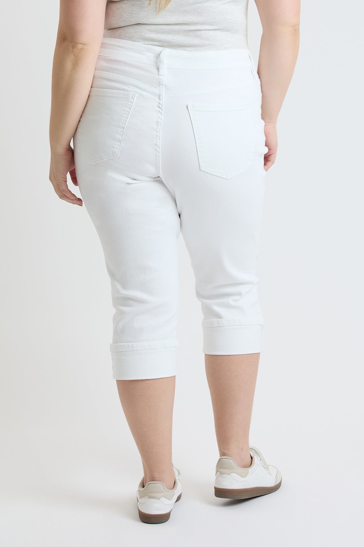 Premium Stretch Cuff Essential Capri