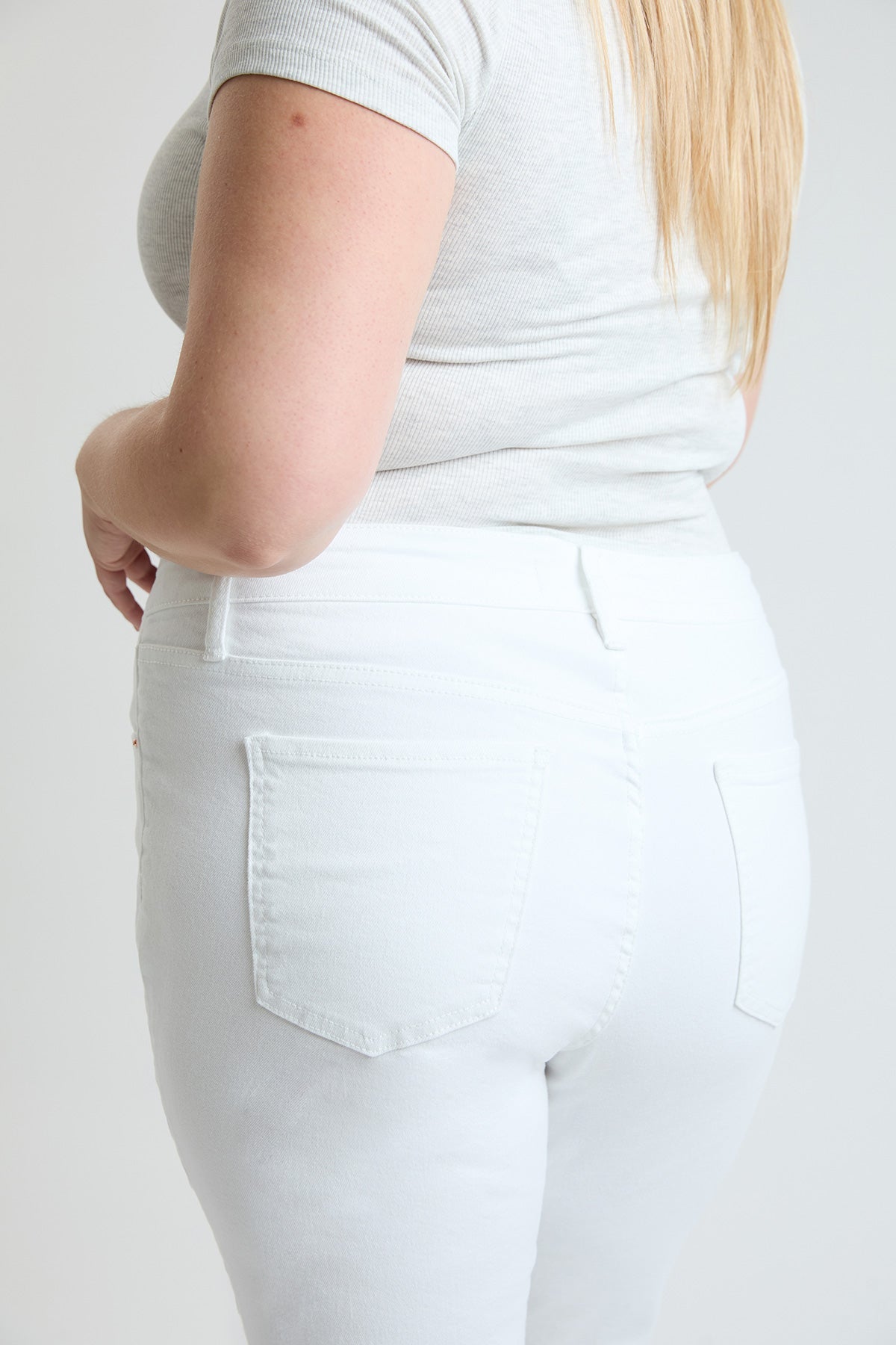 Premium Stretch Cuff Essential Capri