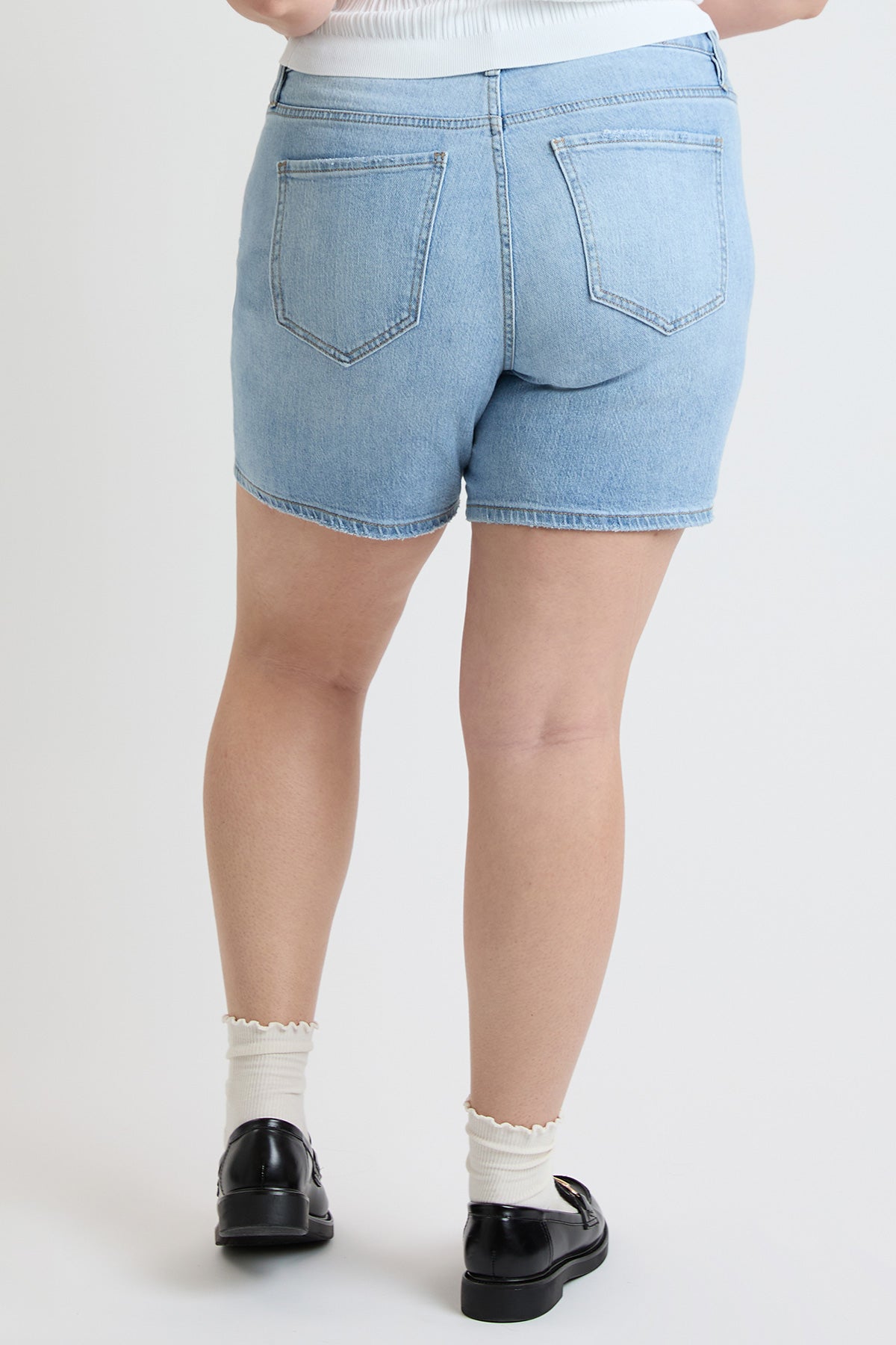 High Rise Essential Short