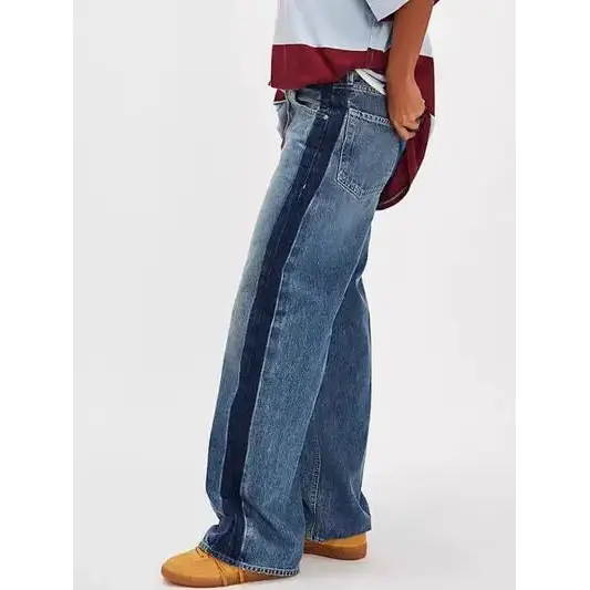 Baggy Jeans with Pockets.