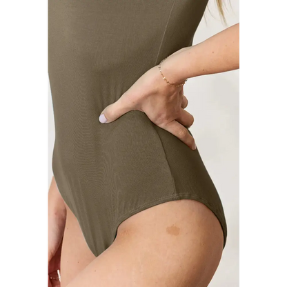 Basic Bae Full Size Round Neck Short Sleeve Bodysuit - KRIFFA 