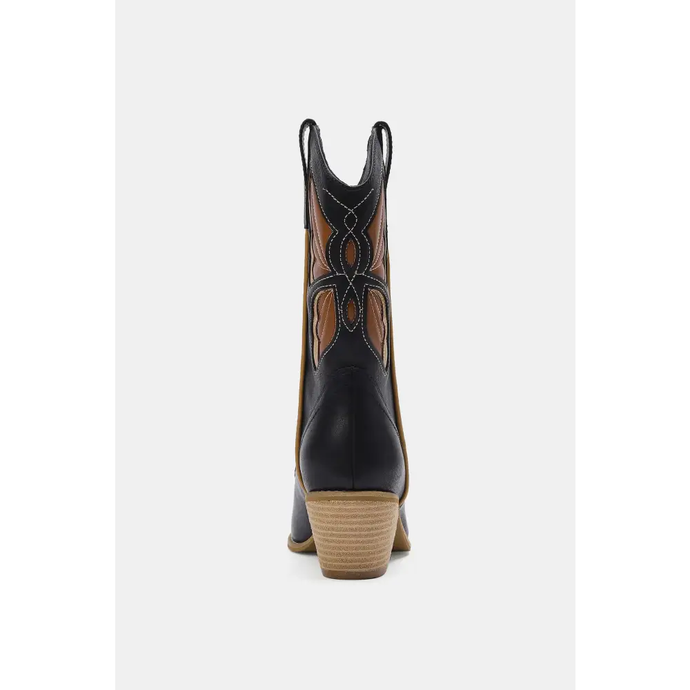 Butterfly Cut Detail Point Toe Boots.
