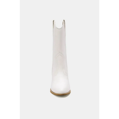 Butterfly Cut Detail Point Toe Boots.