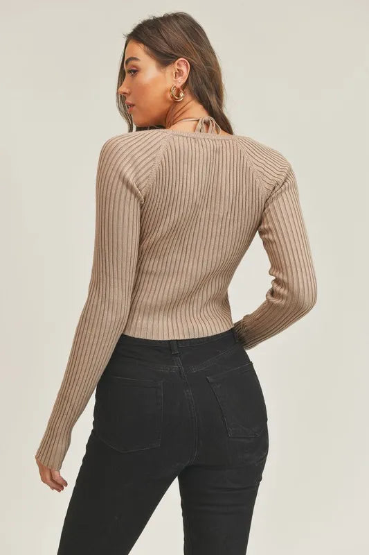 Long Sleeve Crop Sweater Top and Inner Bra Set.
