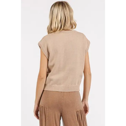 Contrast Letter Round Neck Cap Sleeve Knit Top.