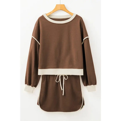 Contrast Trim Loose Pullover and Lace-up Waist Skort Set.
