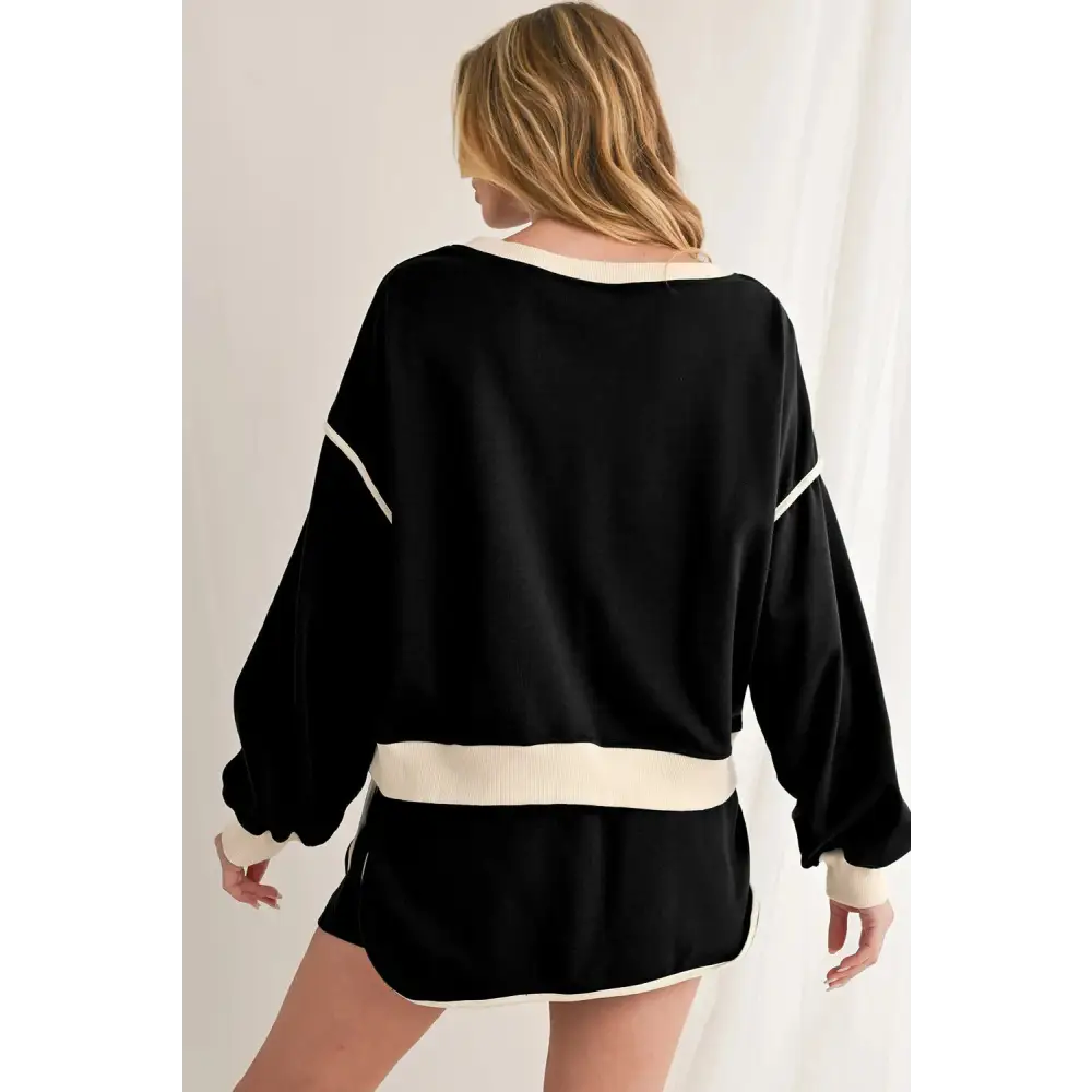 Contrast Trim Loose Pullover and Lace-up Waist Skort Set.